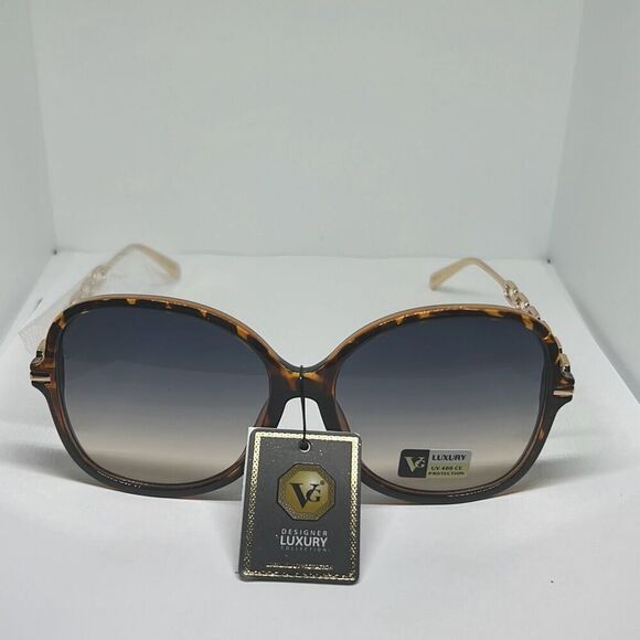 VG Tortoise Chain Sunglasses - Picture 3 of 3